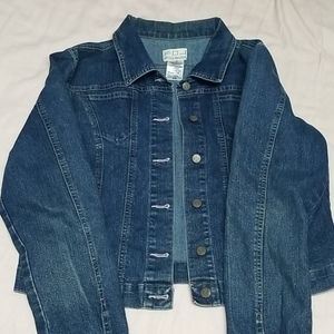 Denim jacket (comfy cute)